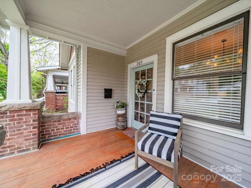 705 Fulton Street, Salisbury, NC 28144.  MLS# CAR4248091, YatesRealty ID 10143. Front Porch