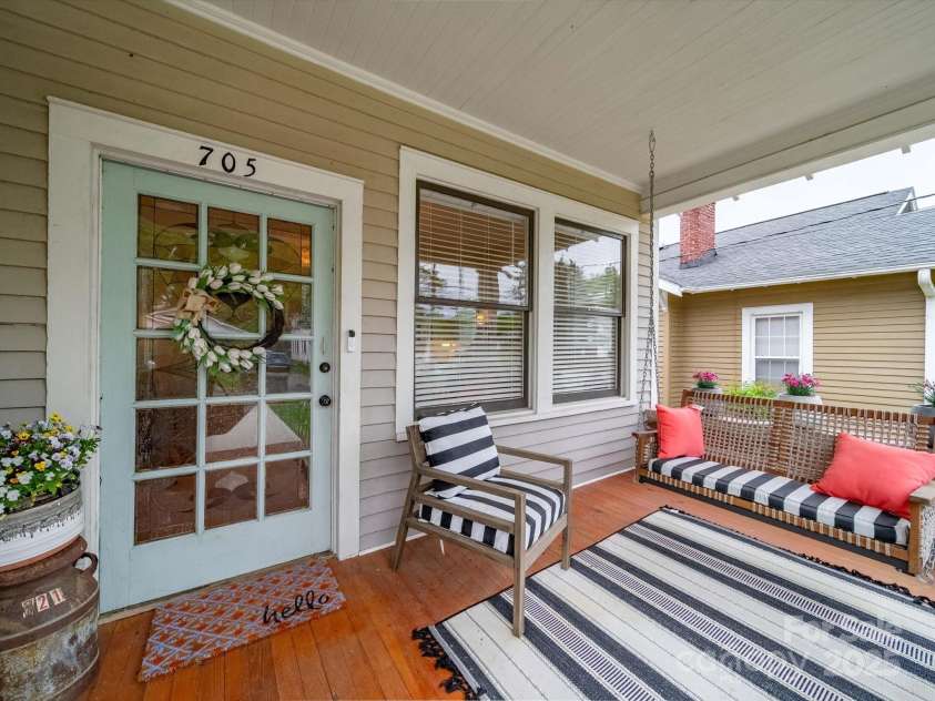 705 Fulton Street, Salisbury, NC 28144.  MLS# CAR4248091, YatesRealty ID 10143. Front Porch