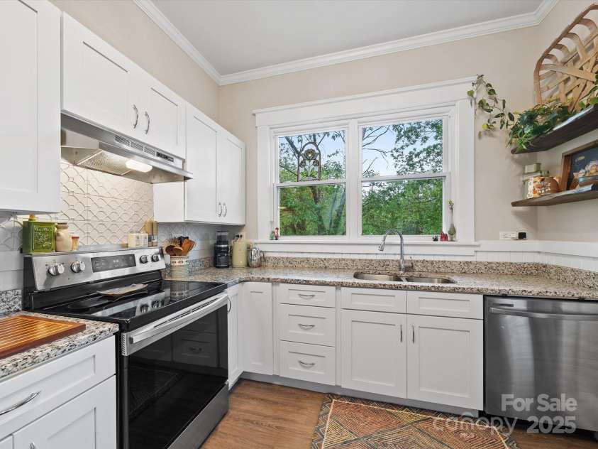 705 Fulton Street, Salisbury, NC 28144.  MLS# CAR4248091, YatesRealty ID 10143. Kitchen