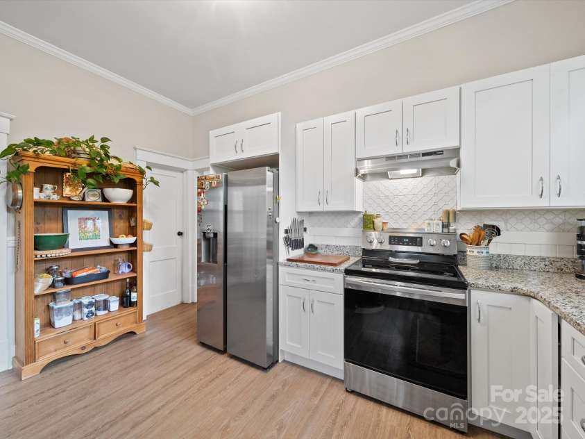 705 Fulton Street, Salisbury, NC 28144.  MLS# CAR4248091, YatesRealty ID 10143. Kitchen