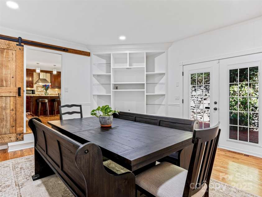 163 Northern Lights Lane, Hendersonville, NC 28739.  MLS# CAR4159813, YatesRealty ID 10144. 