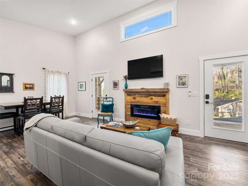 235 Royal Pines Drive, Arden, NC 28704.  MLS# CAR4243316, YatesRealty ID 10148. 