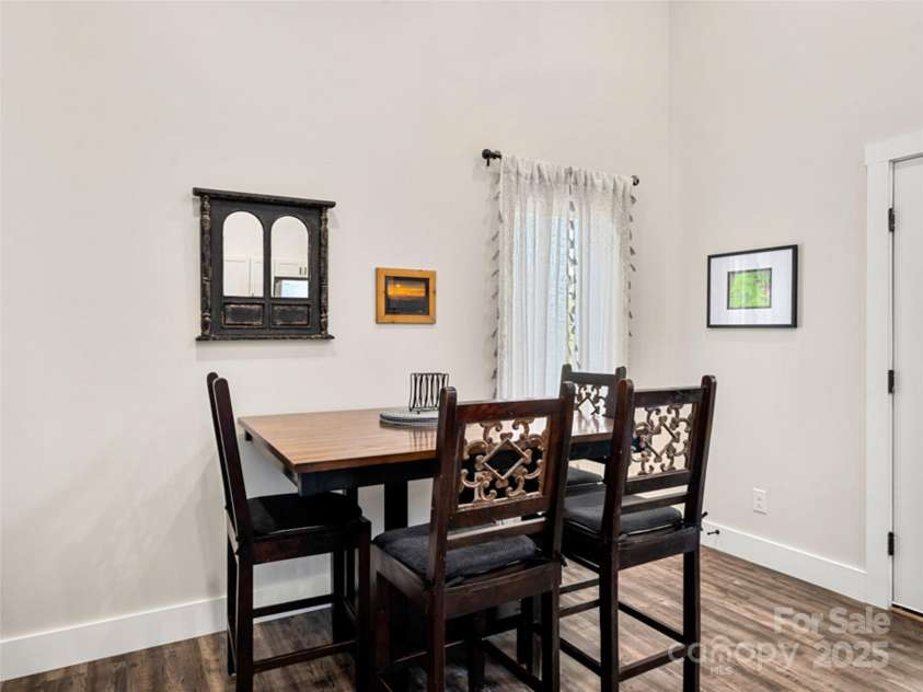 235 Royal Pines Drive, Arden, NC 28704.  MLS# CAR4243316, YatesRealty ID 10148. 