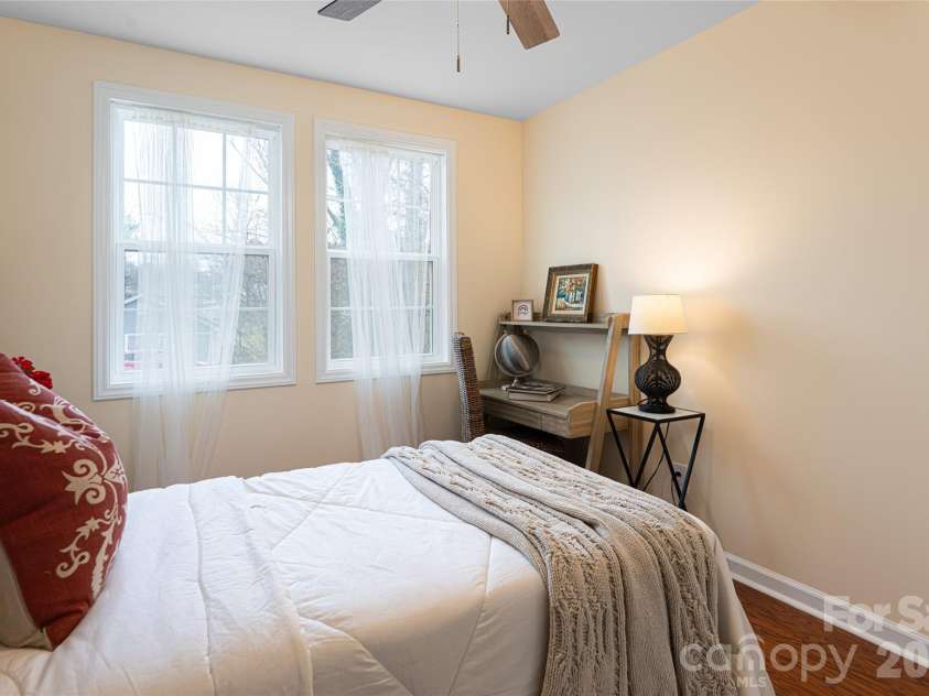 622 N Main Street, Canton, NC 28716.  MLS# CAR4331136, YatesRealty ID 10148. 