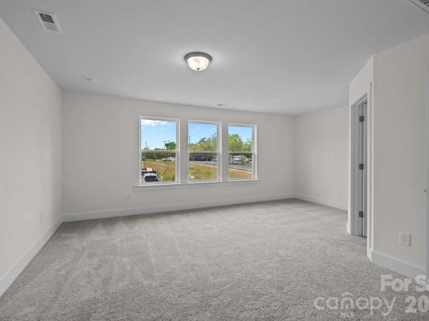 2930 Clyde Drive, Charlotte, NC 28208.  MLS# CAR4368243, YatesRealty ID 10149. Representative PhotoPrimary