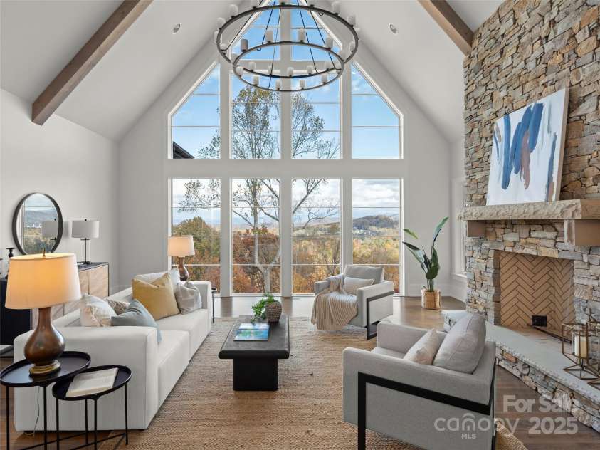 222 Secluded Hills Lane, Arden, NC 28704.  MLS# CAR4319899, YatesRealty ID 1015. 