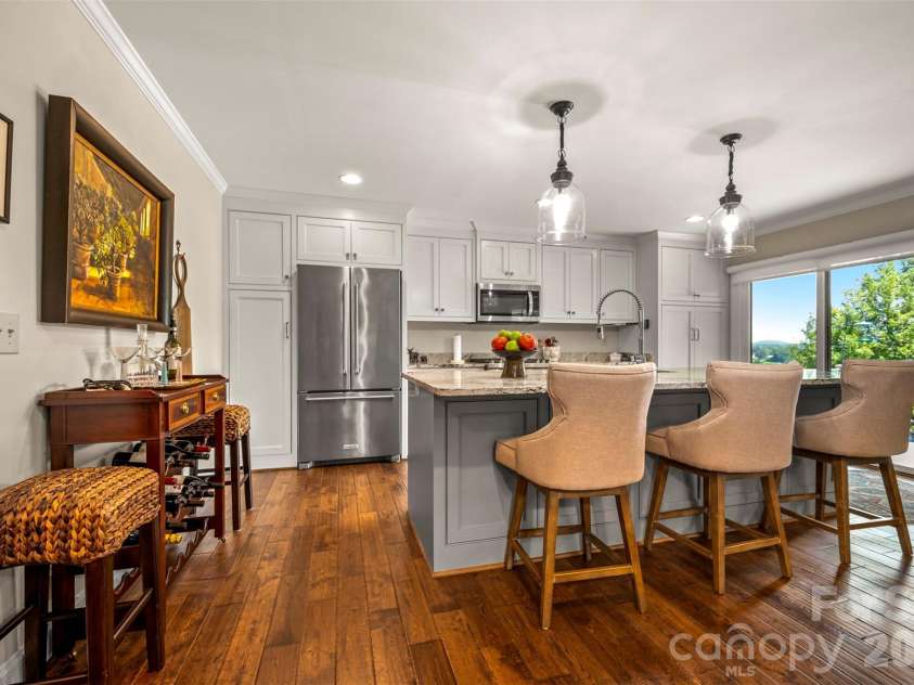 77 Chestnut Street, Tryon, NC 28782.  MLS# CAR4414058, YatesRealty ID 1015. 