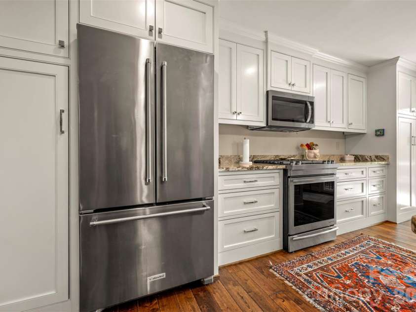77 Chestnut Street, Tryon, NC 28782.  MLS# CAR4414058, YatesRealty ID 1015. 