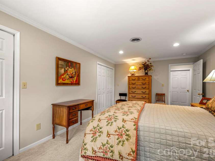 77 Chestnut Street, Tryon, NC 28782.  MLS# CAR4414058, YatesRealty ID 1015. 
