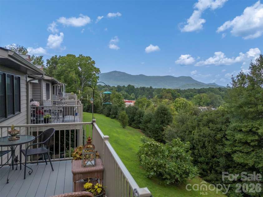 77 Chestnut Street, Tryon, NC 28782.  MLS# CAR4414058, YatesRealty ID 1015. 