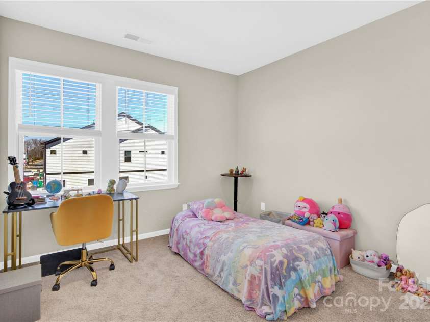 9131 Harwen Lane, Charlotte, NC 28215.  MLS# CAR4216808, YatesRealty ID 1015. 