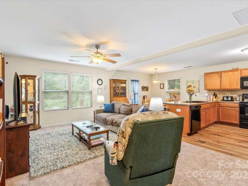 1021 Joselynn Drive, Gastonia, NC 28054.  MLS# CAR4290496, YatesRealty ID 10151. 