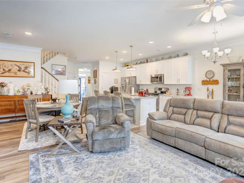 3941 Rothwood Lane, Harrisburg, NC 28075.  MLS# CAR4231989, YatesRealty ID 10152. Light-filled great room