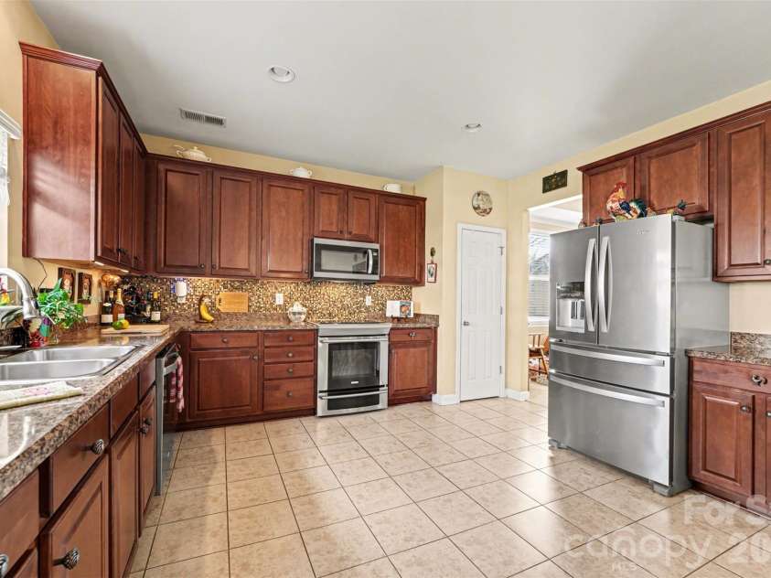 1556 Cleary Court, Concord, NC 28027.  MLS# CAR4360962, YatesRealty ID 10153. 