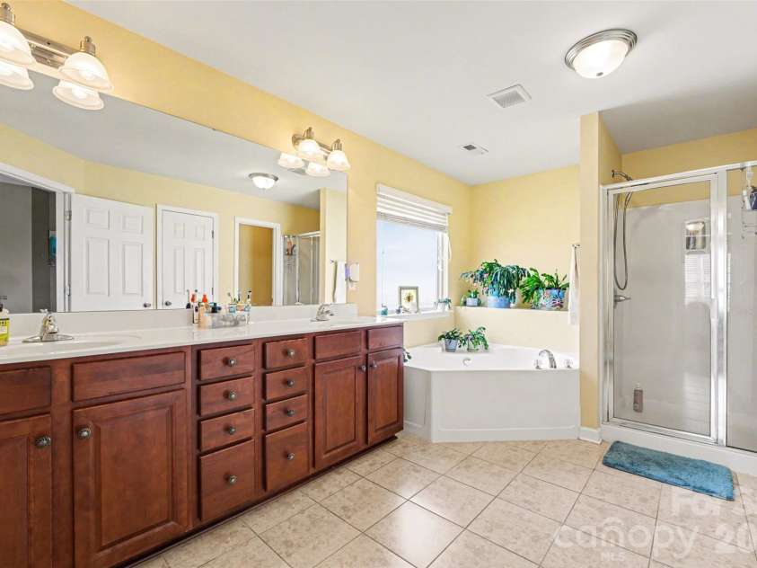 1556 Cleary Court, Concord, NC 28027.  MLS# CAR4360962, YatesRealty ID 10153. 