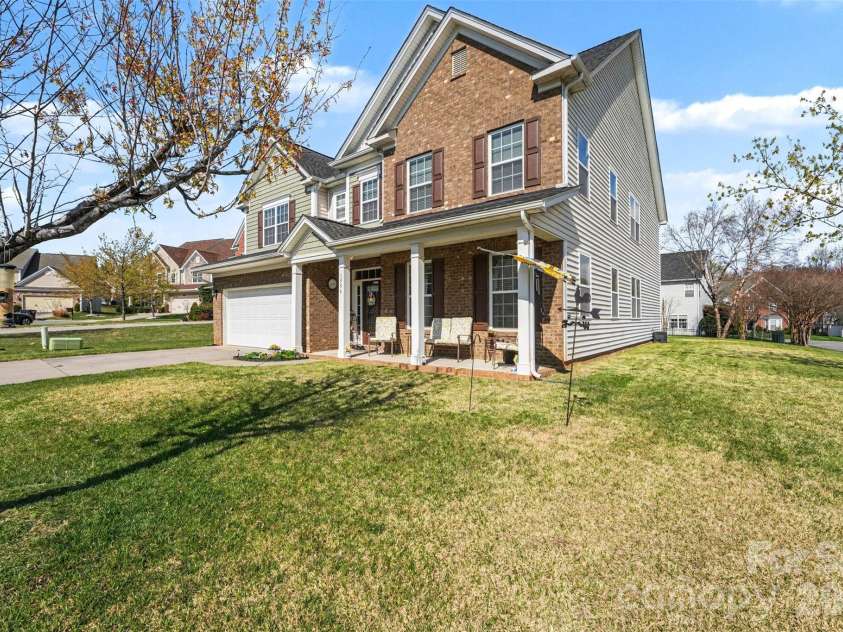 1556 Cleary Court, Concord, NC 28027.  MLS# CAR4360962, YatesRealty ID 10153. 