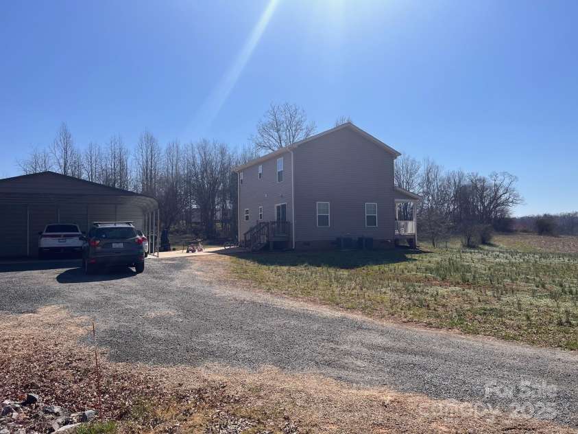 3032 Morning Glory Lane, Vale, NC 28168.  MLS# CAR4232232, YatesRealty ID 10153. 