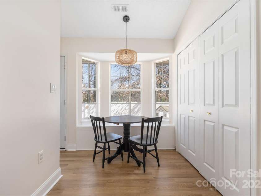5616 Ebley Lane, Charlotte, NC 28227.  MLS# CAR4233417, YatesRealty ID 10154. 