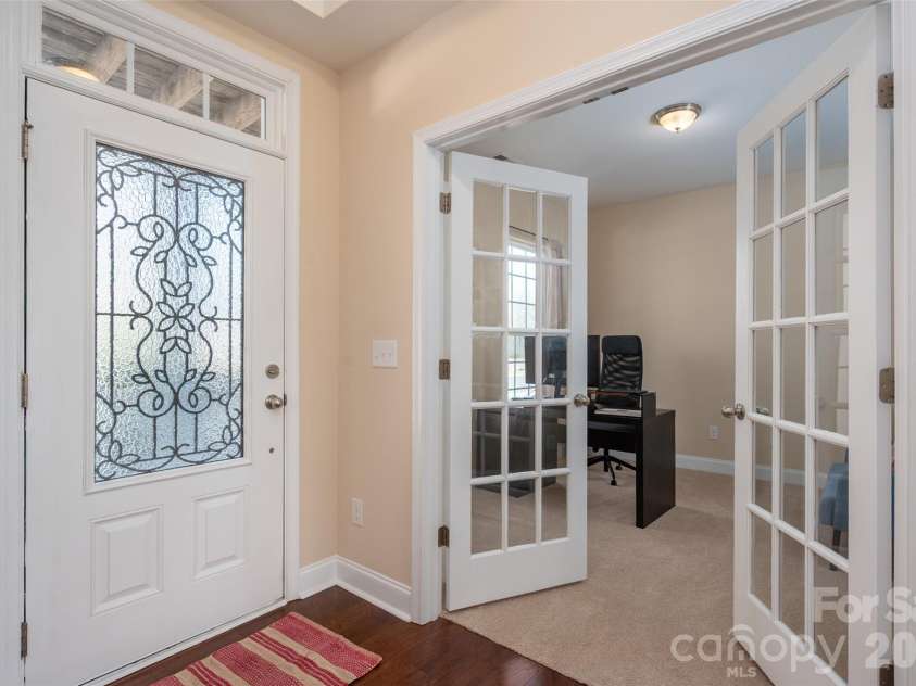3702 Exbury Gardens Drive, Waxhaw, NC 28173.  MLS# CAR4357764, YatesRealty ID 10155. 