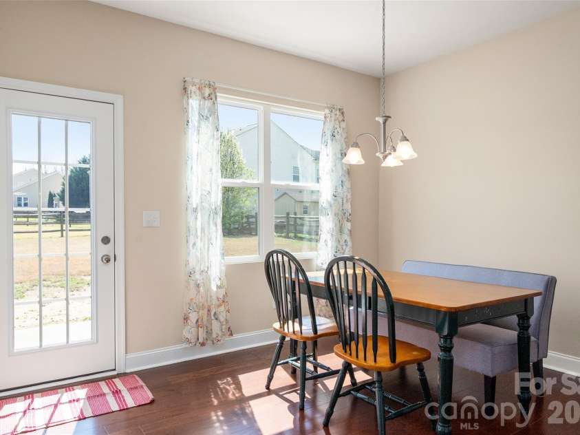 3702 Exbury Gardens Drive, Waxhaw, NC 28173.  MLS# CAR4357764, YatesRealty ID 10155. 