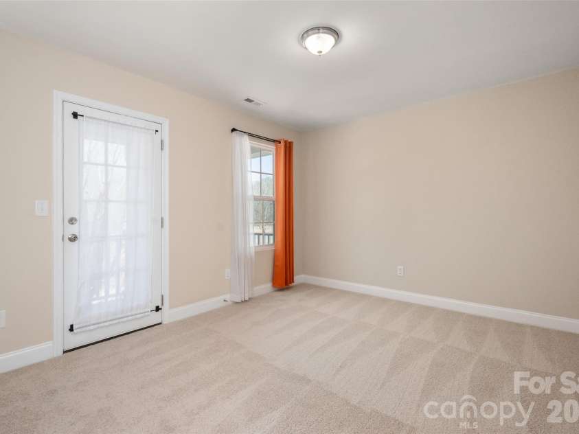 3702 Exbury Gardens Drive, Waxhaw, NC 28173.  MLS# CAR4357764, YatesRealty ID 10155. 