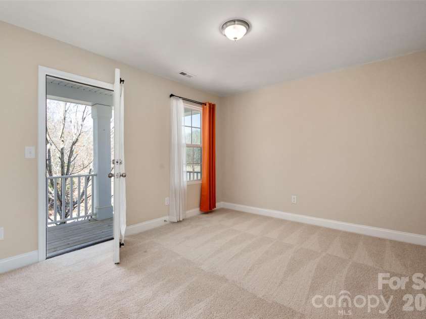 3702 Exbury Gardens Drive, Waxhaw, NC 28173.  MLS# CAR4357764, YatesRealty ID 10155. 