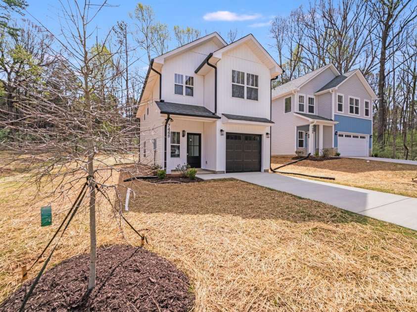 7448 Malabar Road, Huntersville, NC 28078.  MLS# CAR4239616, YatesRealty ID 10156. 