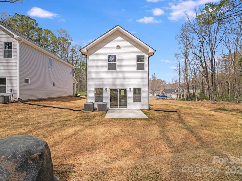 7448 Malabar Road, Huntersville, NC 28078.  MLS# CAR4239616, YatesRealty ID 10156. 