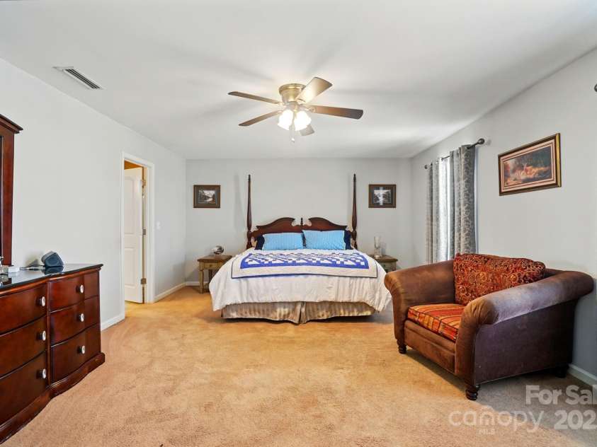 3272 Saddlebrook Drive, Midland, NC 28107.  MLS# CAR4238749, YatesRealty ID 10157. 