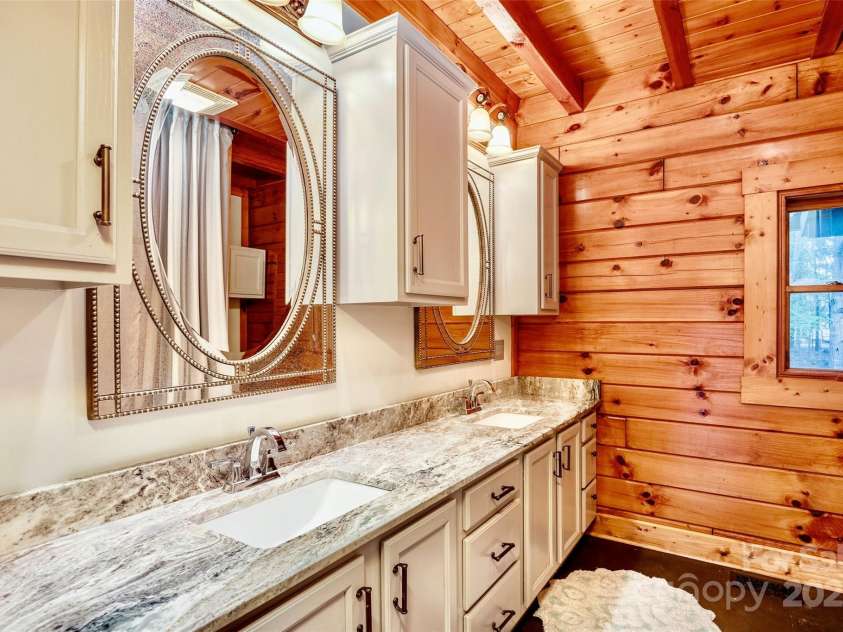 242 Morninglow Drive, Winnsboro, SC 29180.  MLS# CAR4242338, YatesRealty ID 10159. 