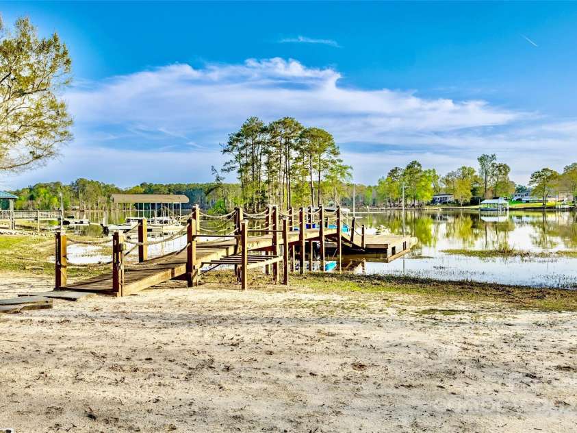 242 Morninglow Drive, Winnsboro, SC 29180.  MLS# CAR4242338, YatesRealty ID 10159. 