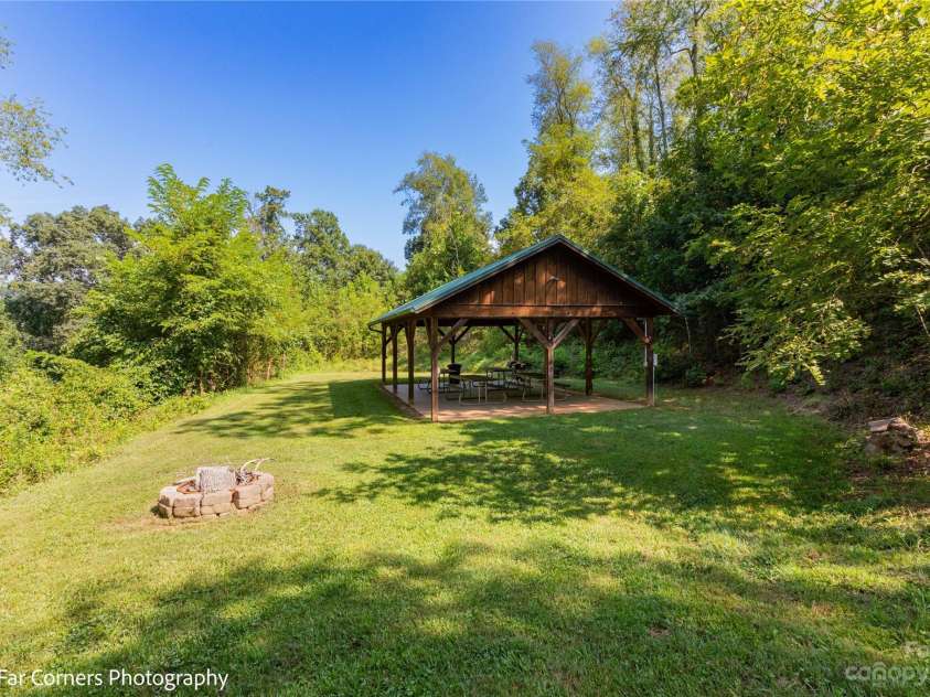 228 Chestnut Mountain Road, Canton, NC 28716.  MLS# CAR4056092, YatesRealty ID 1016. 