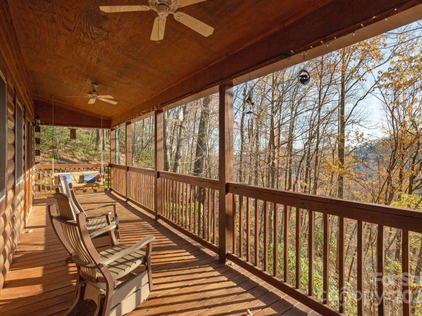 48 & 50 Wild Turkey Run, Black Mountain, NC 28711.  MLS# CAR4318809, YatesRealty ID 1016. 