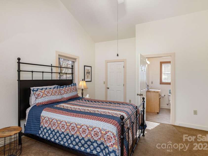 48 & 50 Wild Turkey Run, Black Mountain, NC 28711.  MLS# CAR4318809, YatesRealty ID 1016. 