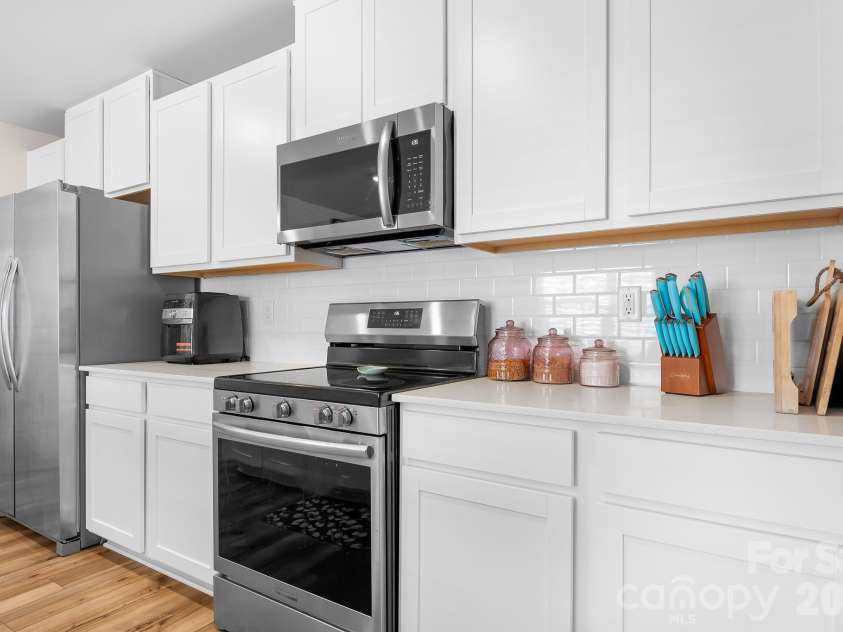 2326 Trollinger Drive, Catawba, NC 28609.  MLS# CAR4357453, YatesRealty ID 10162. 