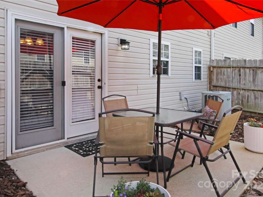66 Yorktown Circle, Fletcher, NC 28732.  MLS# CAR4250755, YatesRealty ID 10162. 