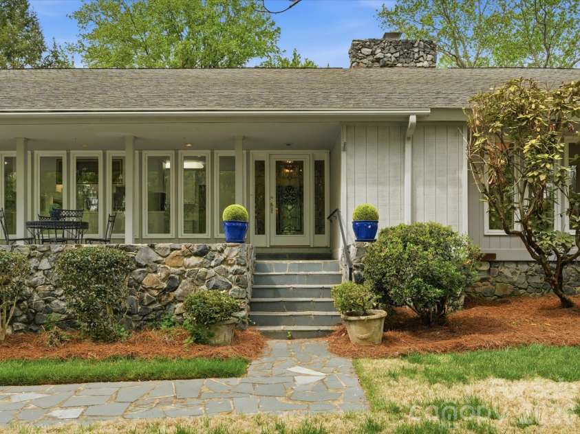 3713 Eaglebrook Drive, Gastonia, NC 28056.  MLS# CAR4367079, YatesRealty ID 10164. 