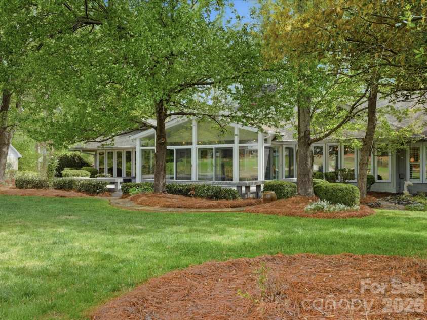 3713 Eaglebrook Drive, Gastonia, NC 28056.  MLS# CAR4367079, YatesRealty ID 10164. 