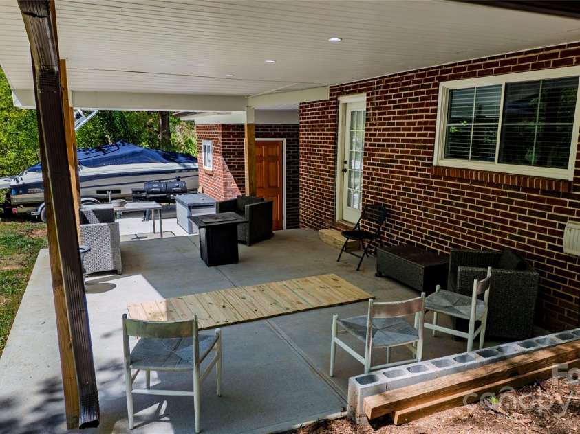 403 3rd Street, Conover, NC 28613.  MLS# CAR4251166, YatesRealty ID 10164. Patio
