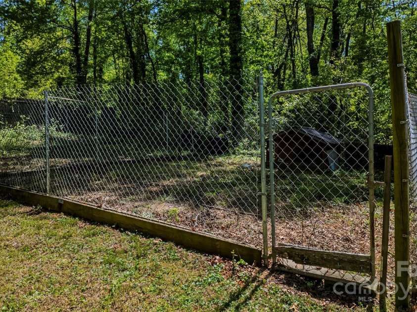 403 3rd Street, Conover, NC 28613.  MLS# CAR4251166, YatesRealty ID 10164. Yard