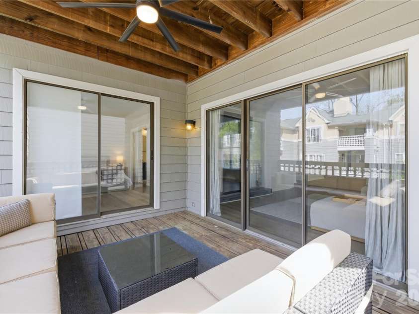 308 Queens Road, Charlotte, NC 28204.  MLS# CAR4367696, YatesRealty ID 10165. Covered oversized balcony 