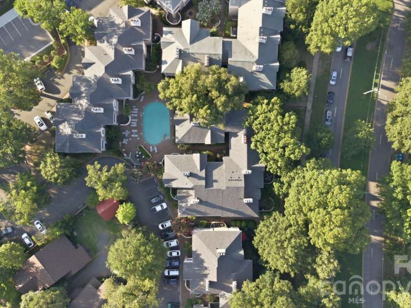 308 Queens Road, Charlotte, NC 28204.  MLS# CAR4414478, YatesRealty ID 10165. 