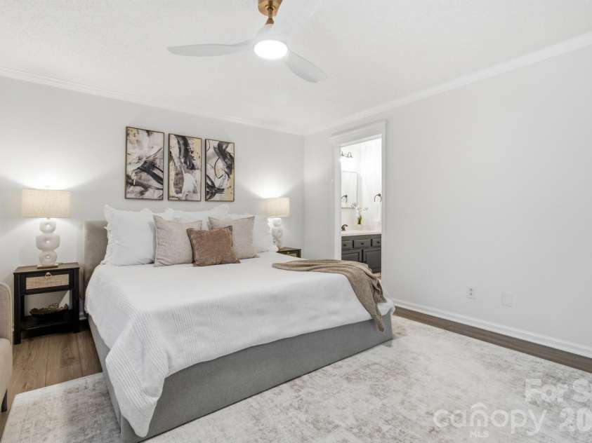308 Queens Road, Charlotte, NC 28204.  MLS# CAR4414478, YatesRealty ID 10165. Second Bedroom