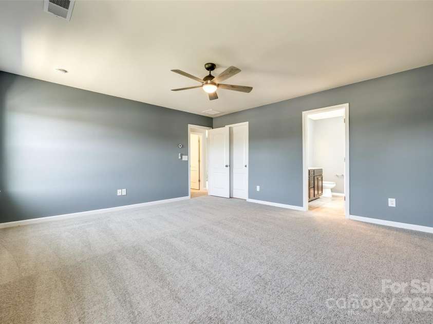 609 Kahana River Road, Fort Mill, SC 29715.  MLS# CAR4245422, YatesRealty ID 10165. 