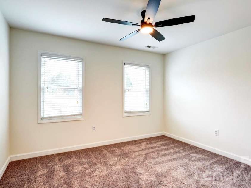 19700 Coachmans Trace, Cornelius, NC 28031.  MLS# CAR4355496, YatesRealty ID 10166. 