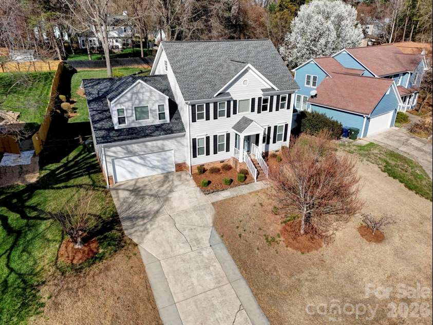 19700 Coachmans Trace, Cornelius, NC 28031.  MLS# CAR4355496, YatesRealty ID 10166. 