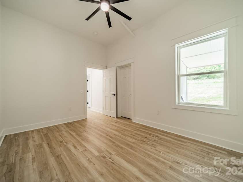 2003 Briarwood Circle, Fort Mill, SC 29715.  MLS# CAR4252723, YatesRealty ID 10166. 