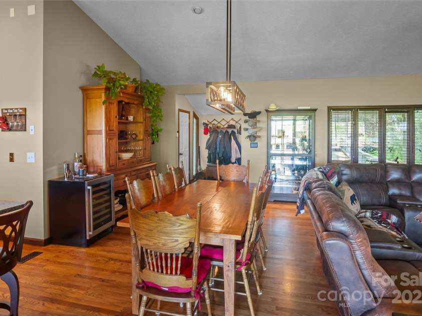 25 Little Falls Drive, Tryon, NC 28782.  MLS# CAR4253807, YatesRealty ID 10167. 