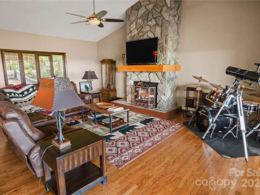 25 Little Falls Drive, Tryon, NC 28782.  MLS# CAR4253807, YatesRealty ID 10167. 