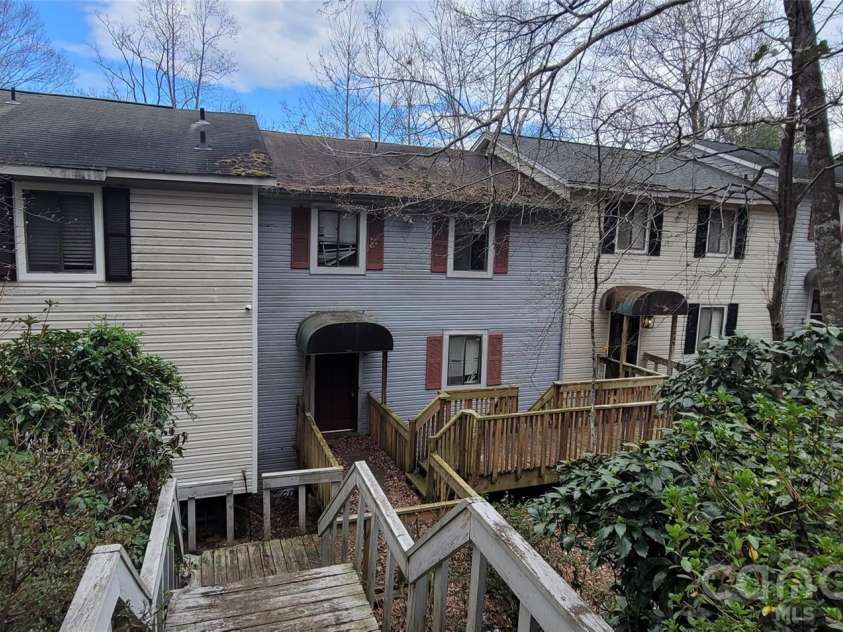 7882 Kinglet Road, Connelly Springs, NC 28612.  MLS# CAR4336595, YatesRealty ID 10167. 